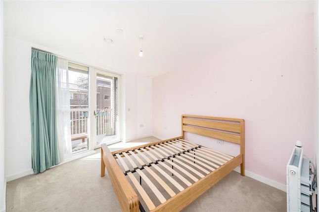 Apartment 62, Bond House, Goodwood Road, London photo 5