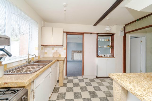 16, Elvetham Road, Birmingham photo 5