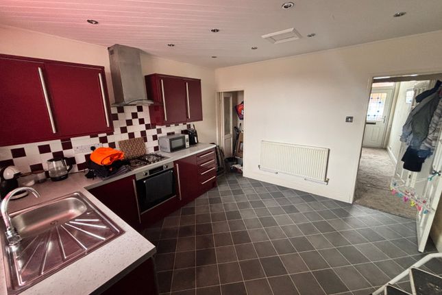 53, Coronation Road, Chesterfield photo 2