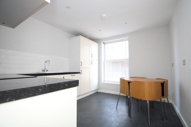 Thumbnail Flat to rent in Poplar Walk, Croydon