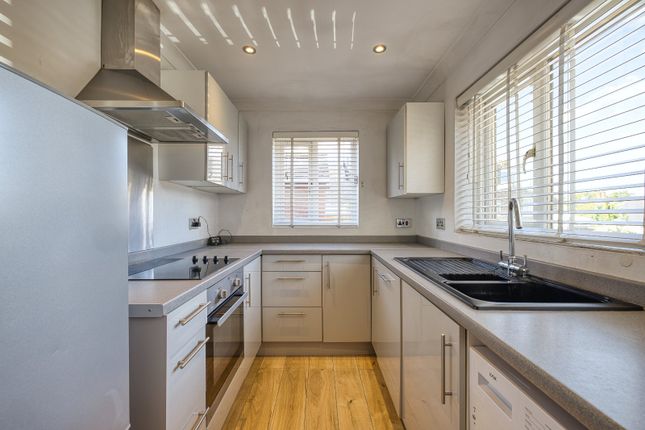 57A,, Downs Road, Kent photo 2