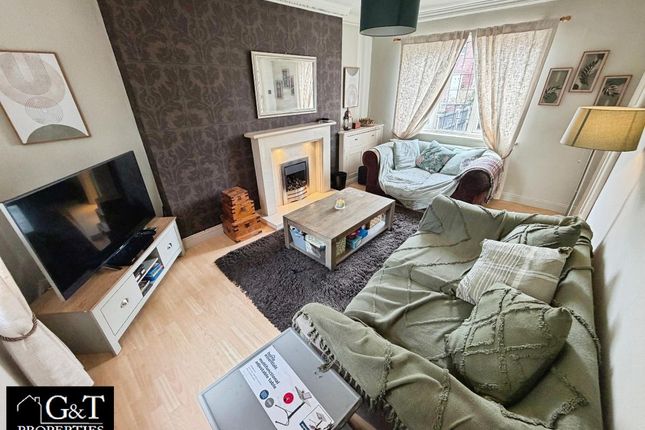 94 Tiled House Lane, Brierley Hill photo 3