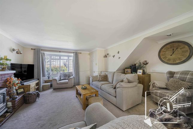 21, Millfield Drive, Gravesend photo 4