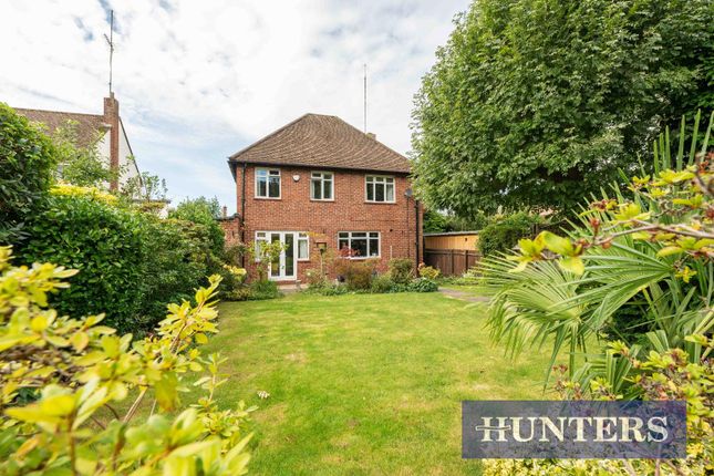 Thumbnail Detached house for sale in Grafton Road, Worcester Park