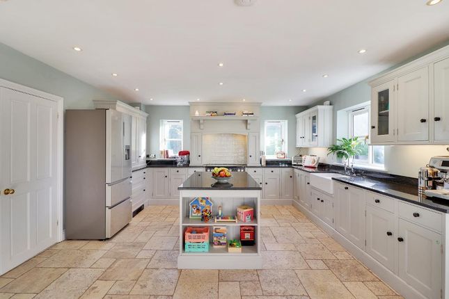 2, York Villas, Goudhurst photo 3