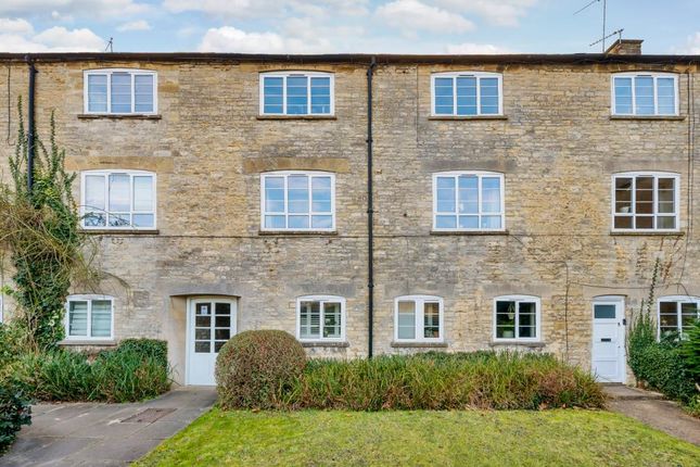 Thumbnail Flat for sale in The Old Warehouse, Witney