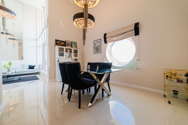 Award-Winning Media Team On Every Listing_7
