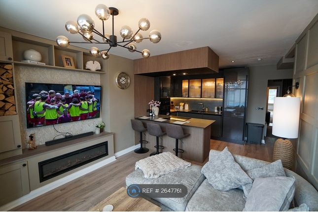 Flat   St Andrews Road South, Lytham St Anne's photo 2