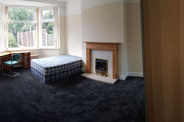 132 Wellington Road, Manchester photo 5