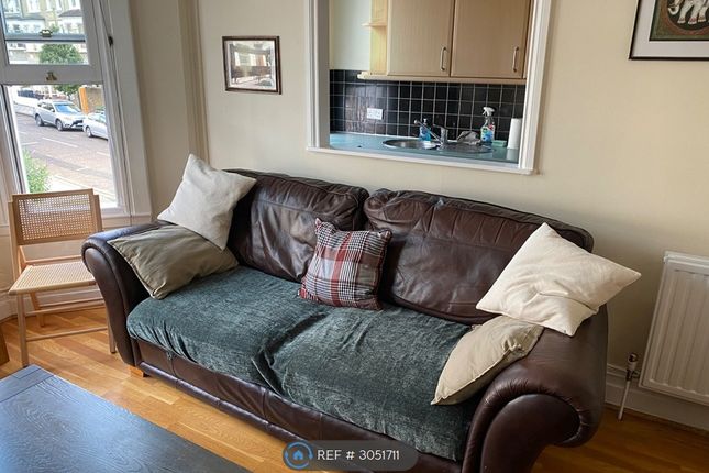 Tregothnan Road, London photo 3