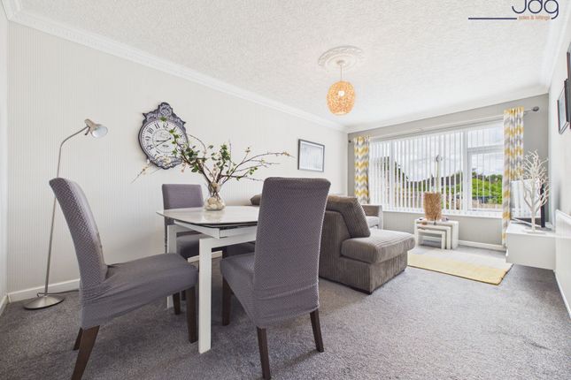 10 Thirlmere Court, Lancaster photo 2