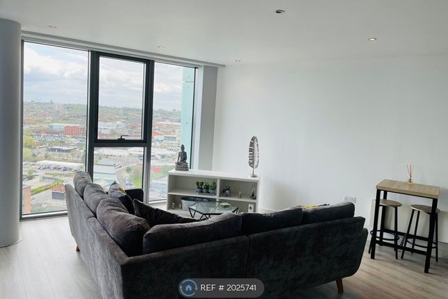 Flat to rent in Alexandra Tower, Liverpool