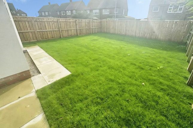 Brinkburn Avenue, Cramlington photo 4