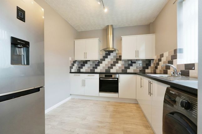 Terraced house for sale in Newstead View, Fitzwilliam, Pontefract
