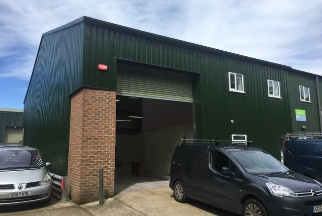 Warehouse to let in Unit Chaucer Business Park, Kemsing