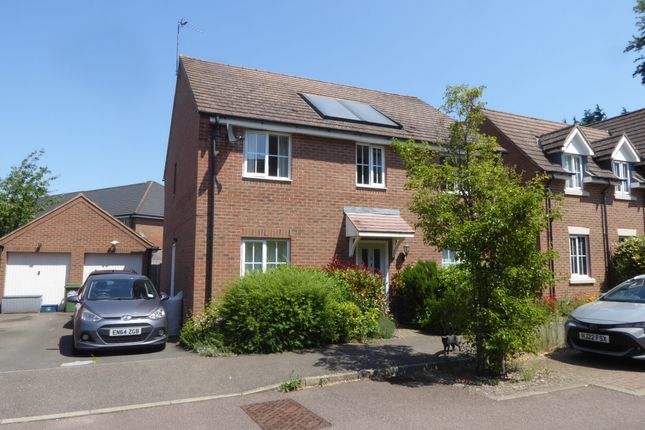 Thumbnail Detached house to rent in Cable Crescent, Milton Keynes