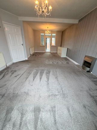115 Forfield Road, Coventry photo 2