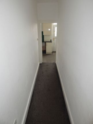 9 Broomsdale Road, Batley photo 5