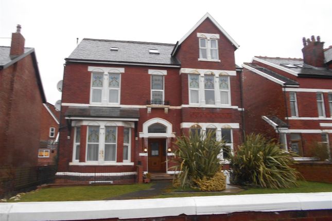 Thumbnail Flat to rent in Avondale Road North, Southport