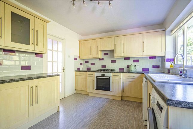 14, Brownlow Rise, Totternhoe photo 2