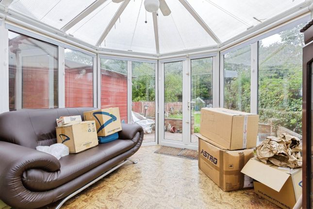 7, Oakleigh Avenue, Leicester photo 4