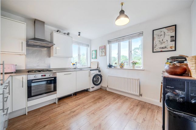 6, Manor Place, Bromley photo 4