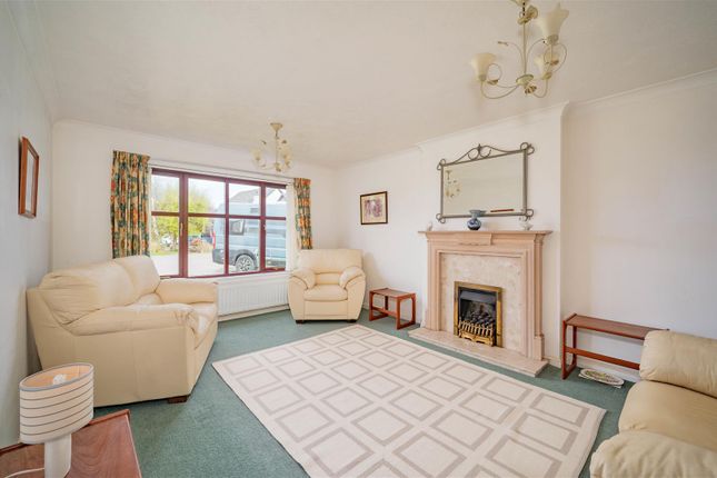 1, Crathes Way, Dundee photo 2