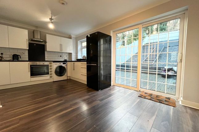 3-bed house on 50, Woodhurst, Chatham, £260,000