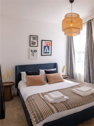 Flat for sale in Century Place, St. Paul Street, Bristol