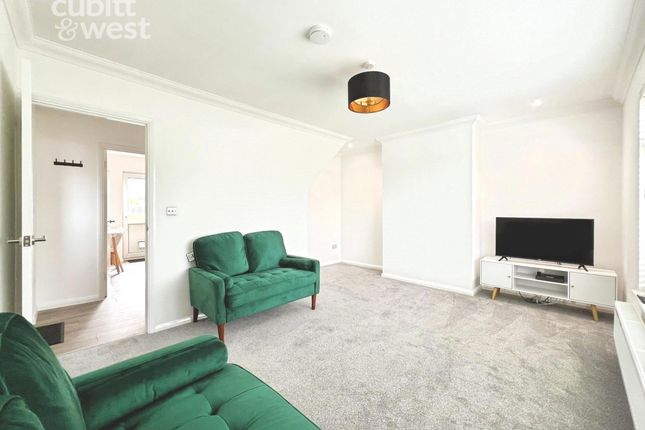 27, Batemans Road, Brighton photo 3
