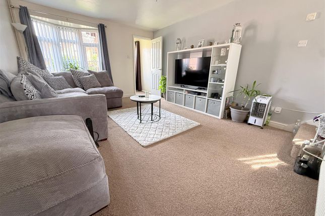 24, Ringwood Road, Bingham photo 3