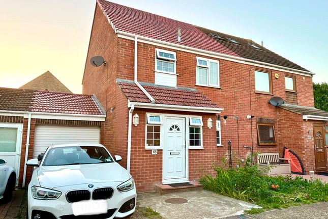 Thumbnail Semi-detached house for sale in Rochfords Gardens, Slough