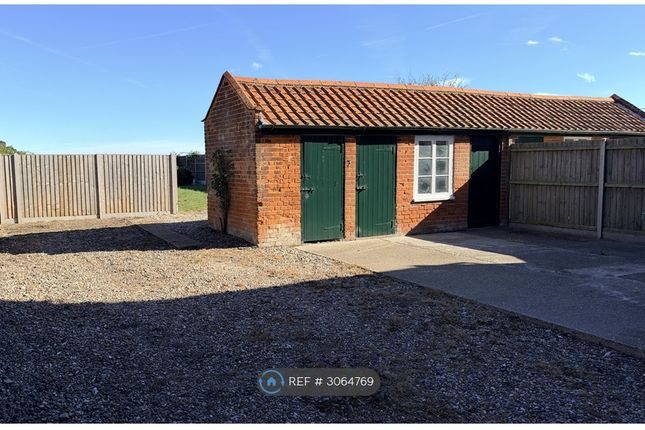 Southwold Road, Wrentham, Beccles photo 2