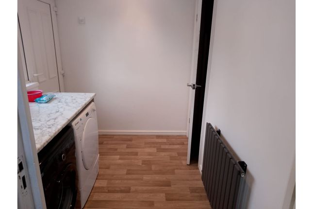 10, Kingswood Close, Boldon Colliery photo 5