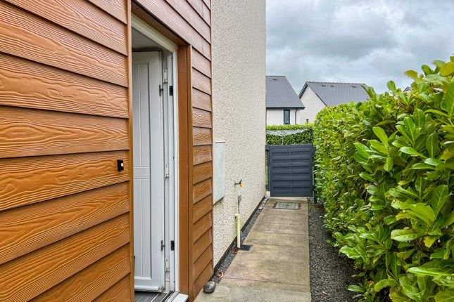 10 Ger-y-Cwm, Penrhyncoch, Aberystwyth photo 2
