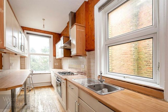 Flat for sale in Lower Park Road, Hastings
