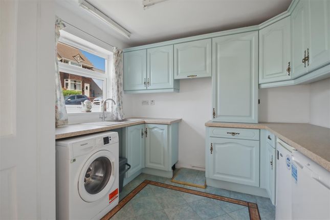 26, Victoria Street North, Chesterfield photo 3