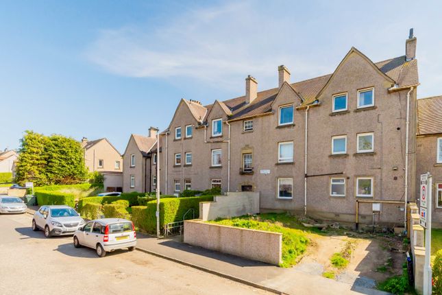 Thumbnail Flat for sale in 39/6 Parkgrove Terrace, Edinburgh