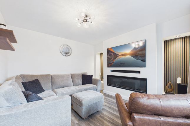 5 Manor Road, Manchester photo 2