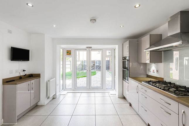 35, Arthur Martin-Leake Way, Ware photo 3
