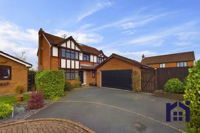 Thumbnail Detached house for sale in Evergreen Avenue, Leyland