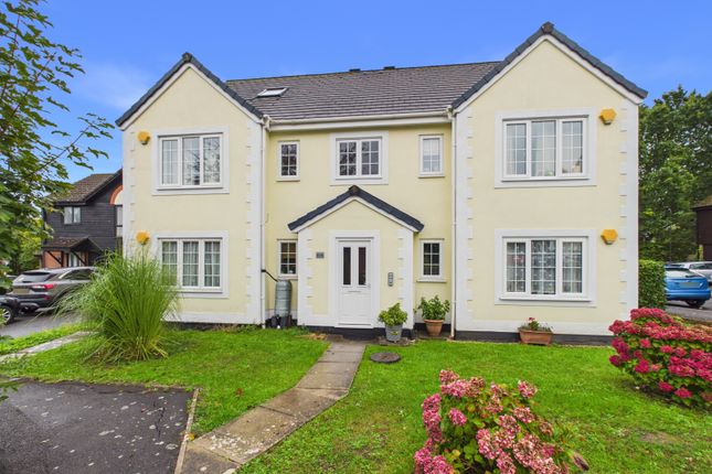 1-bed flat on 41, Clover Way, Hedge End, Southampton, £180,000