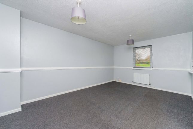 31, Leicester Way, Telford photo 4