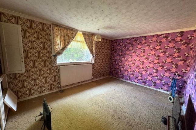 Valdona, Church Road, Norwich photo 4