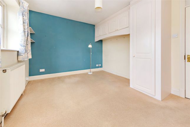 Terraced house for sale in Primrose Gardens, Radlett, Hertfordshire