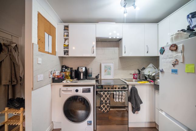 Flat 5, Whincup Close, Knaresborough photo 4
