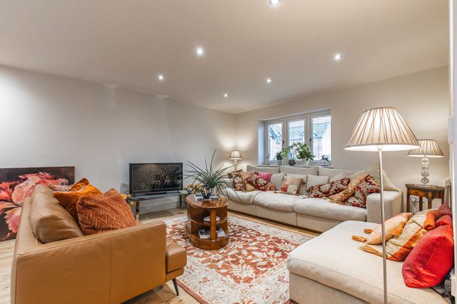 3 Avocet Drive, King's Lynn photo 2
