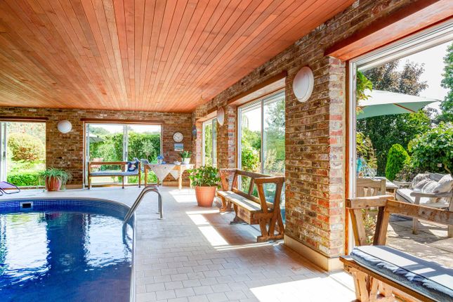 Broxmead Cottage, Sandhurst Lane, Bexhill on Sea photo 3