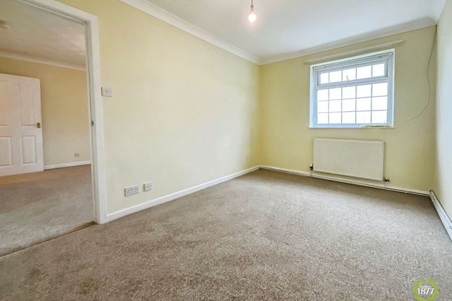 Flat 18, The Old Chapel Victoria Street, Blackburn photo 2