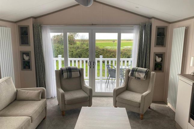 Lodge, Regal Artisan, Warners Lane, Selsey photo 4